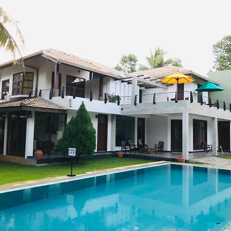 Siluni'S Villa Anuradhapura Εξωτερικό φωτογραφία